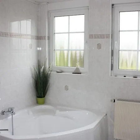With 3 Bedrooms Holiday home