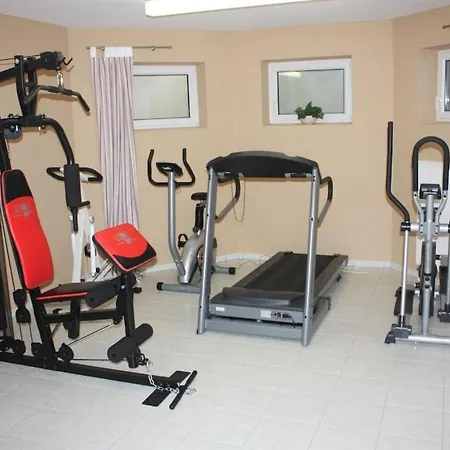 With 3 Bedrooms * Kordorf